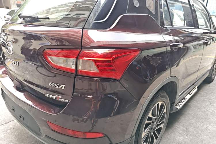 Used GAC Trumpchi GS4 2016 235T G-DCT Elite Edition Right Rear Taillight