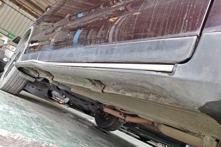 Used GAC Trumpchi GS4 2016 235T G-DCT Elite Edition Right Side Sill