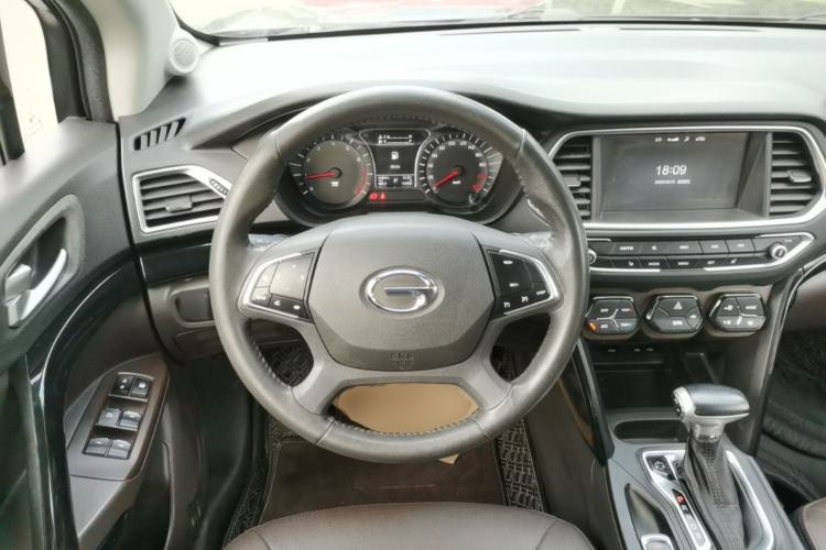 Used GAC Trumpchi GS4 2016 235T G-DCT Luxury Edition Steering Wheel