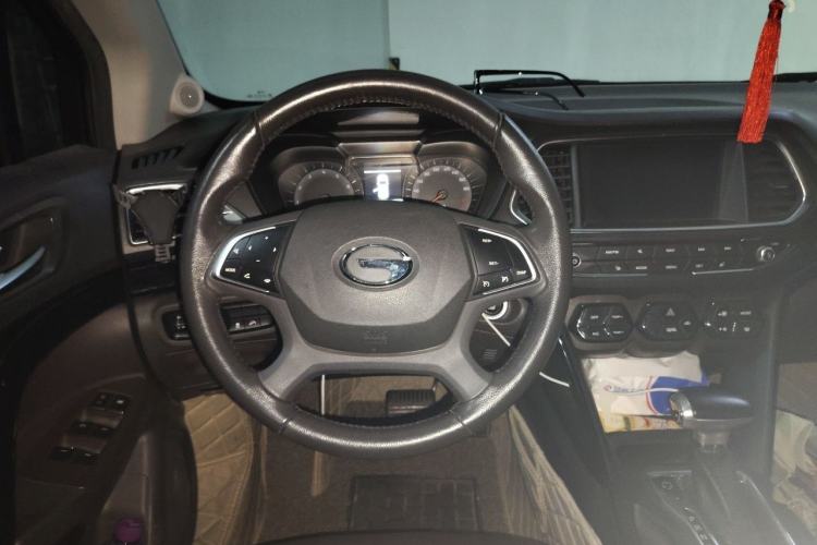 Used GAC Trumpchi GS4 2016 235T G-DCT Luxury Edition Steering Wheel