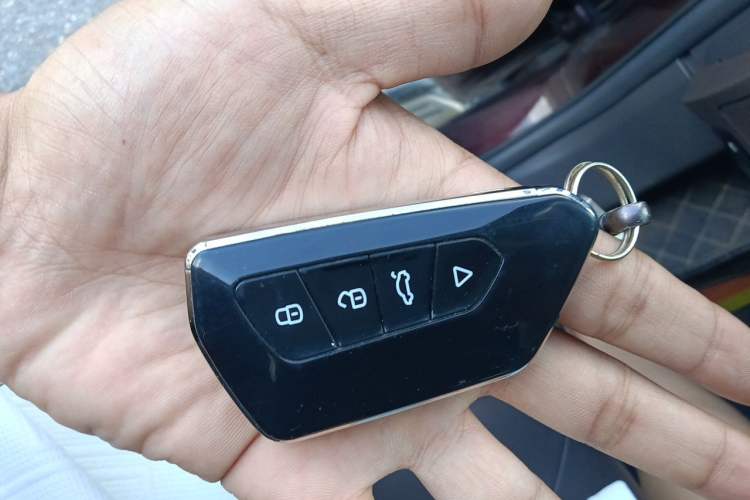 Used GAC Trumpchi GS4 2016 235T G-DCT Luxury Edition Vehicle Key