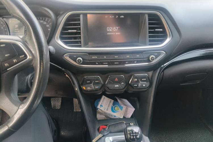 Used GAC Trumpchi GS4 2016 235T Manual Luxury Edition Audio And AC Panel