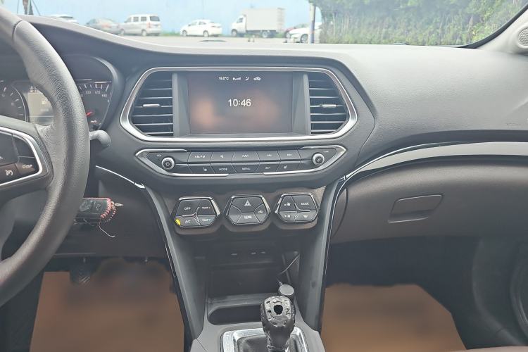 Used GAC Trumpchi GS4 2016 235T Manual Luxury Edition Audio And AC Panel