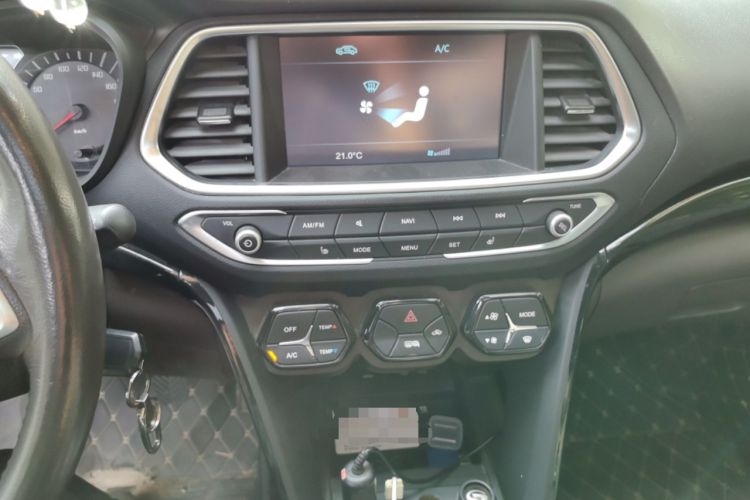 Used GAC Trumpchi GS4 2016 235T Manual Luxury Edition Audio And AC Panel