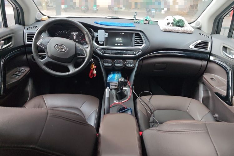 Used GAC Trumpchi GS4 2016 235T Manual Luxury Edition Center Console