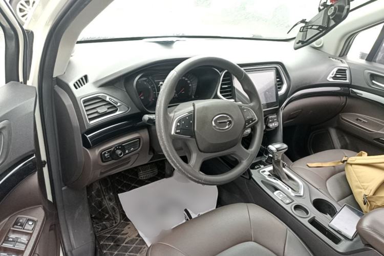 Used GAC Trumpchi GS4 2016 235T G-DCT Elite Edition Center Console