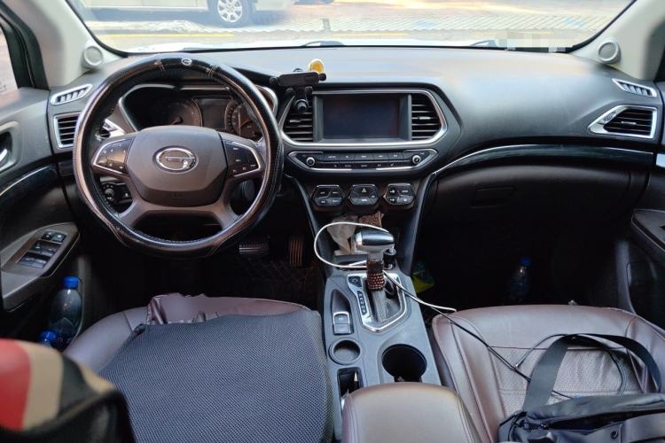 Used GAC Trumpchi GS4 2016 235T G-DCT Luxury Edition Center Console