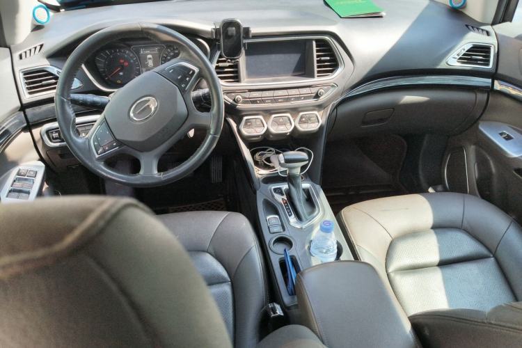 Used GAC Trumpchi GS4 2016 235T G-DCT Luxury Edition Center Console