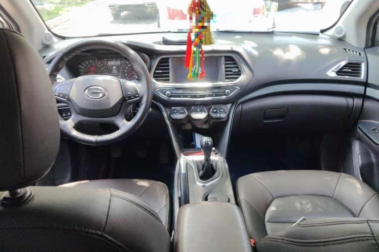 Used GAC Trumpchi GS4 2016 235T Manual Luxury Edition Center Console