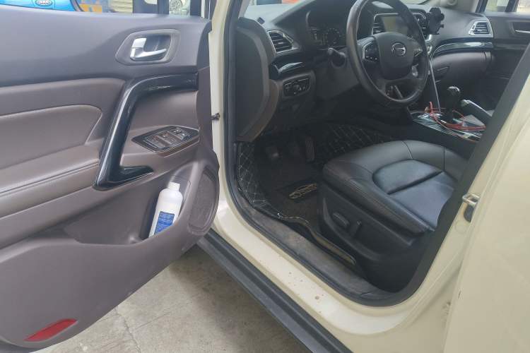 Used GAC Trumpchi GS4 2016 235T Manual Luxury Edition Driver Seat