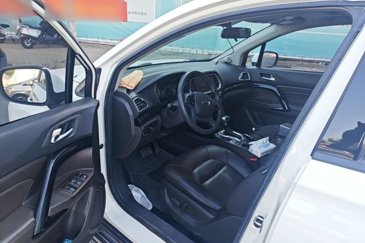 Used GAC Trumpchi GS4 2016 235T G-DCT Luxury Edition Driver Seat