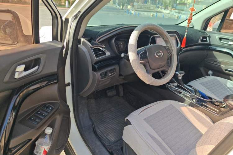 Used GAC Trumpchi GS4 2016 235T G-DCT Elite Edition Driver Seat