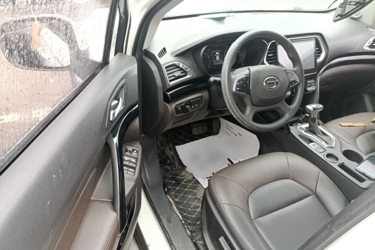 Used GAC Trumpchi GS4 2016 235T G-DCT Elite Edition Driver Seat