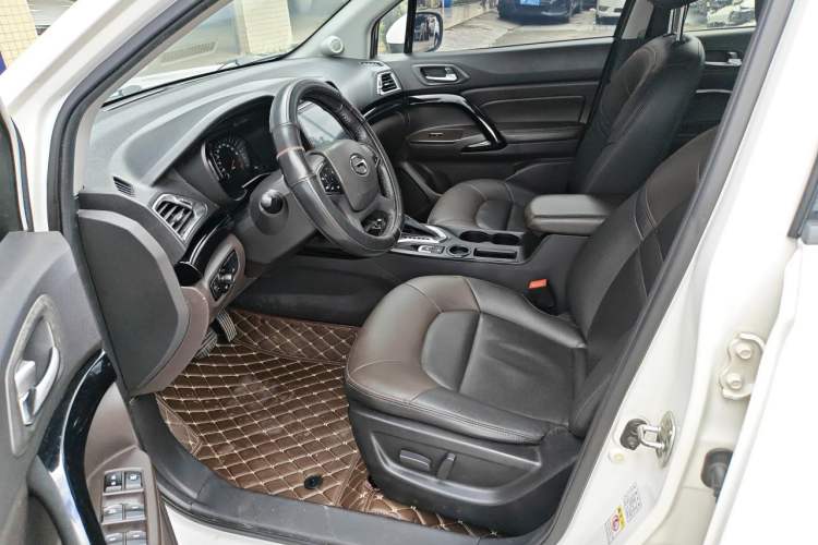 Used GAC Trumpchi GS4 2016 235T G-DCT Luxury Edition Driver Seat