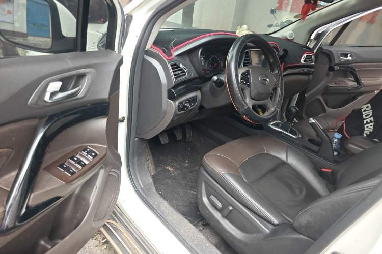 Used GAC Trumpchi GS4 2016 235T Manual Luxury Edition Driver Seat