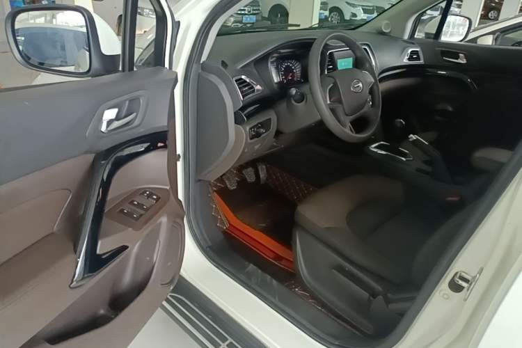 Used GAC Trumpchi GS4 2016 235T Manual Comfort Edition Driver Seat