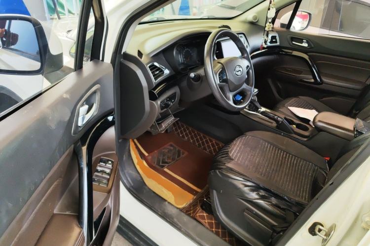 Used GAC Trumpchi GS4 2016 235T G-DCT Elite Edition Driver Seat