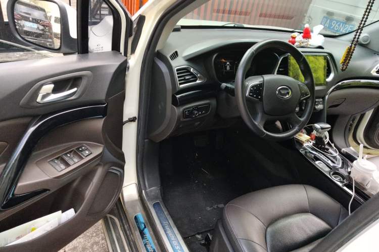 Used GAC Trumpchi GS4 2016 235T G-DCT Luxury Edition Driver Seat