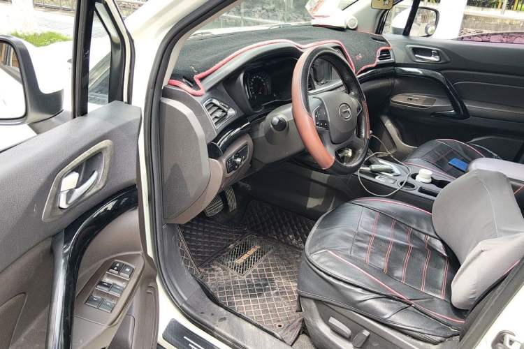 Used GAC Trumpchi GS4 2016 235T G-DCT Luxury Edition Driver Seat