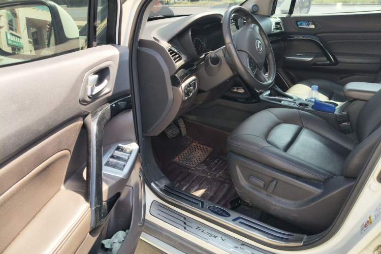 Used GAC Trumpchi GS4 2016 235T G-DCT Luxury Edition Driver Seat