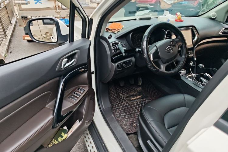 Used GAC Trumpchi GS4 2016 235T Manual Comfort Edition Driver Seat