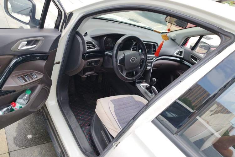 Used GAC Trumpchi GS4 2016 235T Manual Comfort Edition Driver Seat