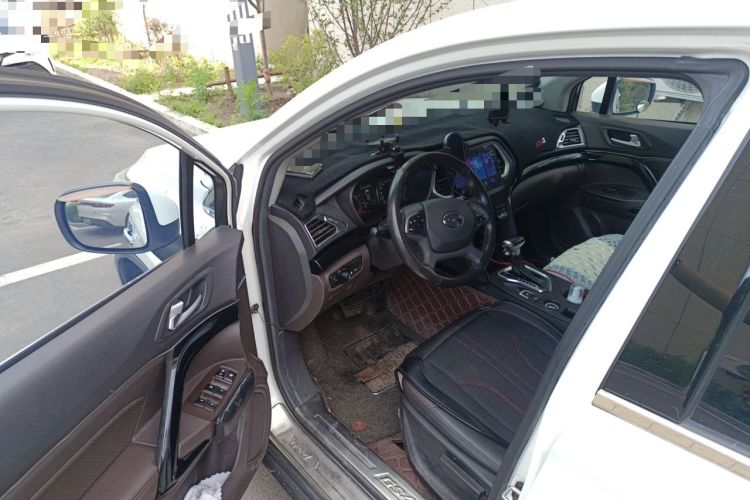 Used GAC Trumpchi GS4 2016 235T G-DCT Elite Edition Driver Seat