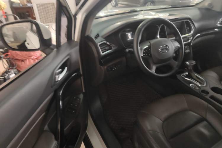 Used GAC Trumpchi GS4 2016 235T G-DCT Luxury Edition Driver Seat