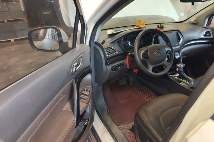 Used GAC Trumpchi GS4 2016 235T G-DCT Elite Edition Driver Seat