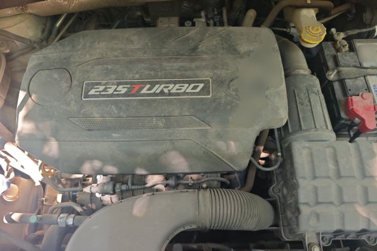 Used GAC Trumpchi GS4 2016 235T Manual Luxury Edition Engine Bay