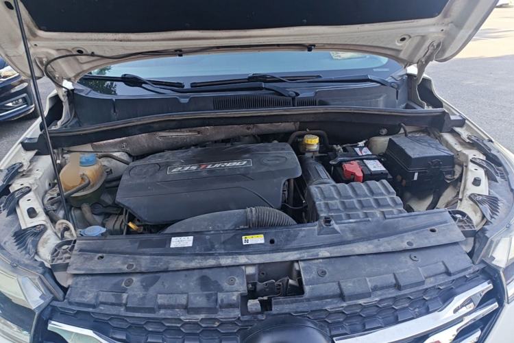Used GAC Trumpchi GS4 2016 235T G-DCT Luxury Edition Engine Bay