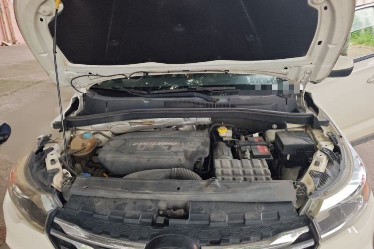 Used GAC Trumpchi GS4 2016 235T G-DCT Luxury Edition Engine Bay