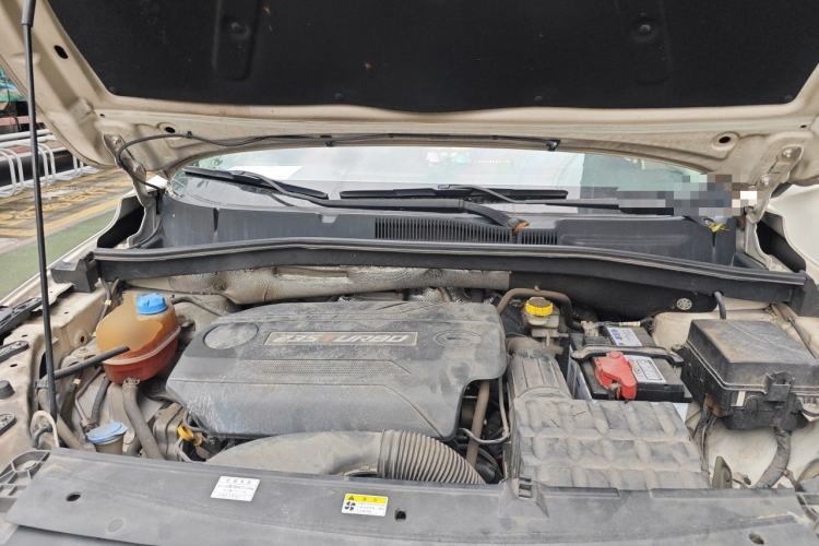 Used GAC Trumpchi GS4 2016 235T G-DCT Luxury Edition Engine Bay