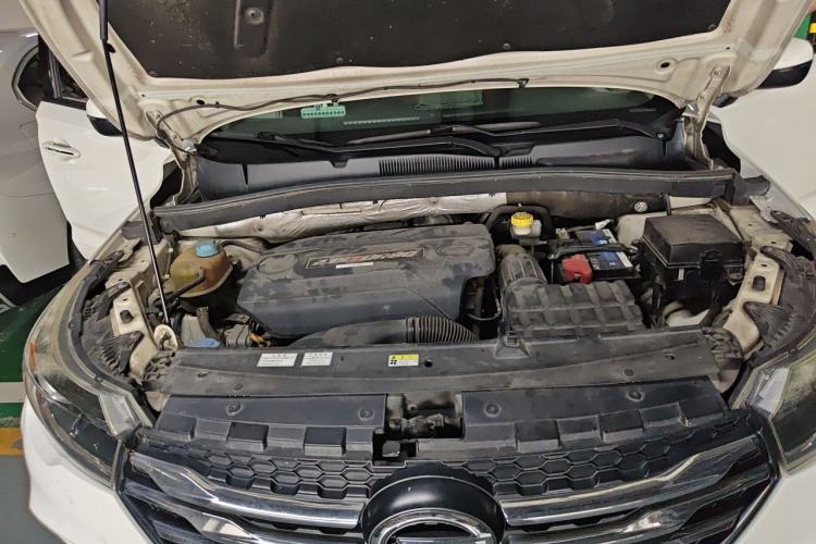 Used GAC Trumpchi GS4 2016 235T G-DCT Luxury Edition Engine Bay