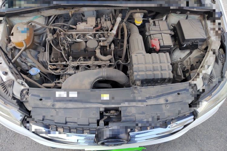 Used GAC Trumpchi GS4 2016 235T G-DCT Luxury Edition Engine Bay