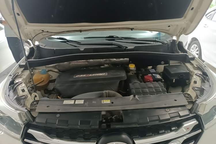 Used GAC Trumpchi GS4 2016 235T Manual Comfort Edition Engine Bay