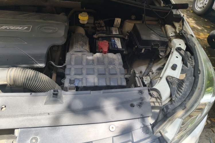 Used GAC Trumpchi GS4 2016 235T G-DCT Elite Edition Engine Bay Left
