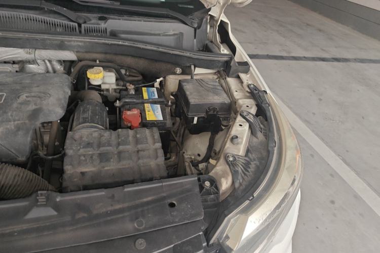 Used GAC Trumpchi GS4 2016 235T G-DCT Luxury Edition Engine Bay Left