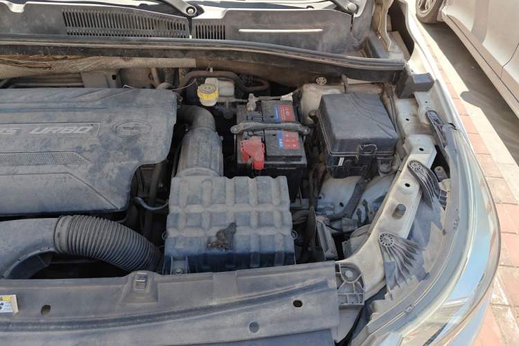 Used GAC Trumpchi GS4 2016 235T G-DCT Elite Edition Engine Bay Left