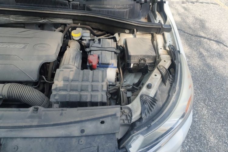 Used GAC Trumpchi GS4 2016 235T Manual Luxury Edition Engine Bay Left