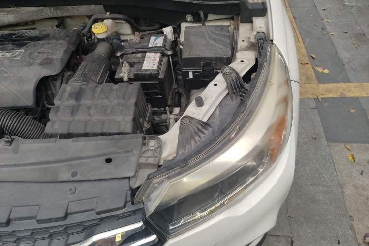 Used GAC Trumpchi GS4 2016 235T Manual Luxury Edition Engine Bay Left