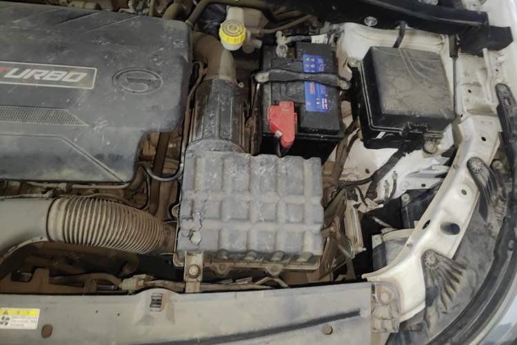 Used GAC Trumpchi GS4 2016 235T Manual Luxury Edition Engine Bay Left