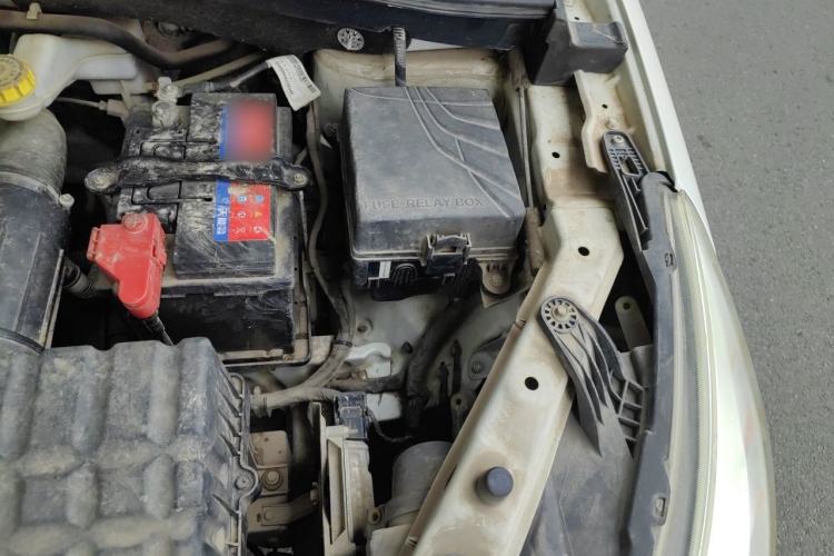 Used GAC Trumpchi GS4 2016 235T Manual Luxury Edition Engine Bay Left