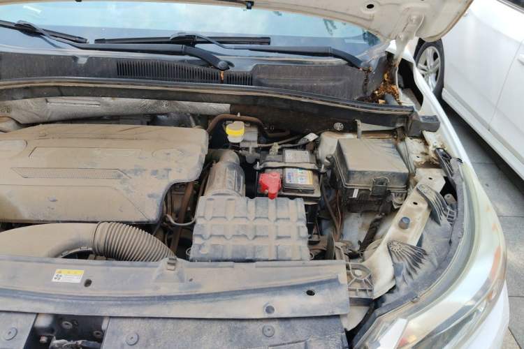 Used GAC Trumpchi GS4 2016 235T Manual Comfort Edition Engine Bay Left