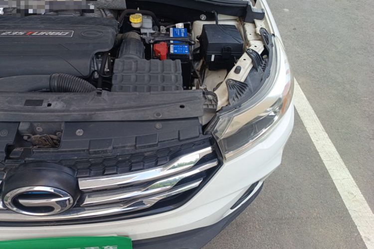 Used GAC Trumpchi GS4 2016 235T G-DCT Elite Edition Engine Bay Left