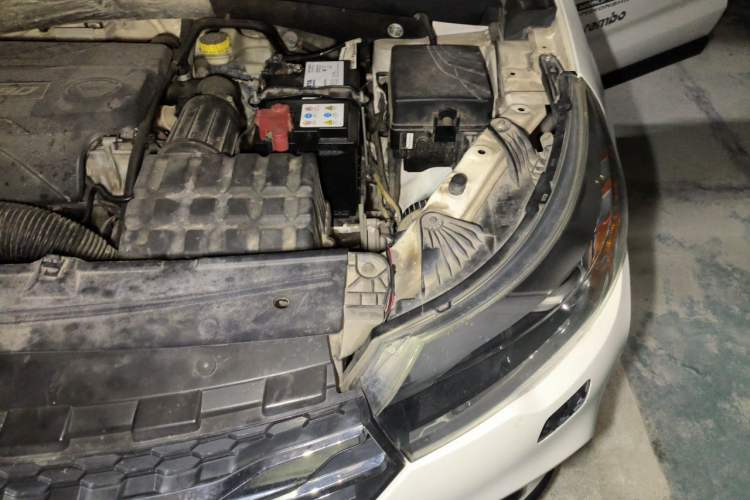 Used GAC Trumpchi GS4 2016 235T G-DCT Premium Edition Engine Bay Left