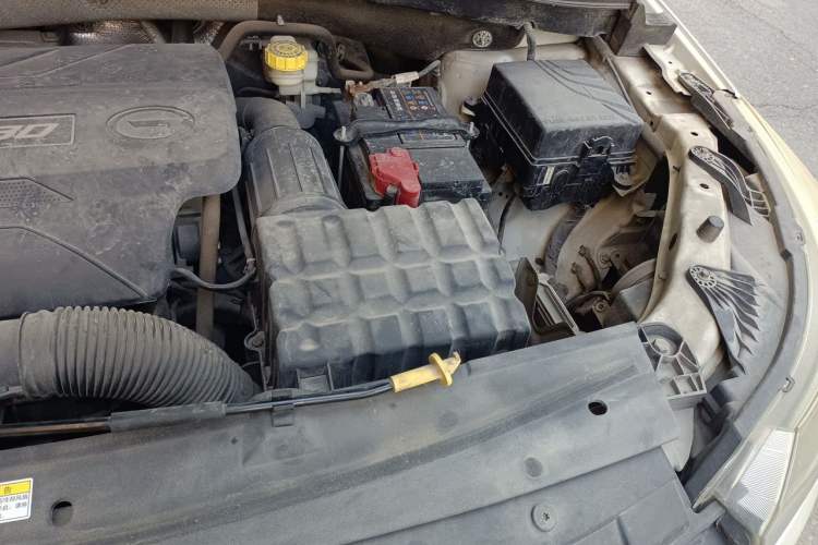 Used GAC Trumpchi GS4 2016 235T G-DCT Elite Edition Engine Bay Left