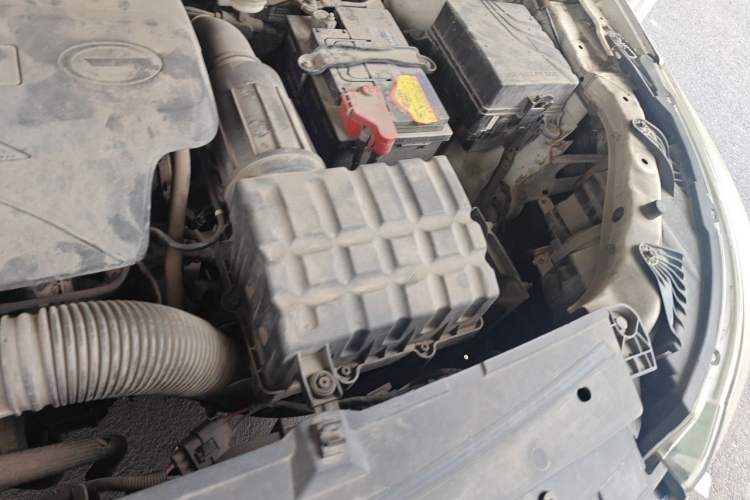 Used GAC Trumpchi GS4 2016 235T Manual Luxury Edition Engine Bay Left
