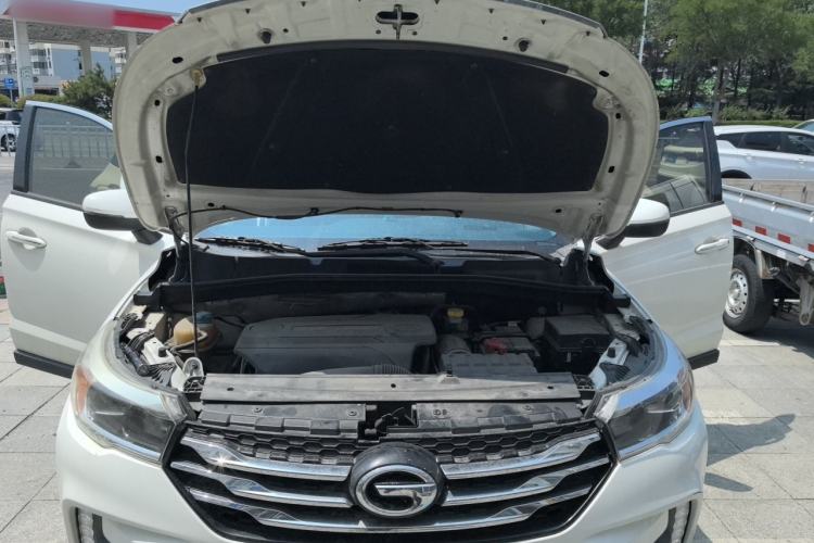 Used GAC Trumpchi GS4 2016 235T Manual Luxury Edition Engine Bay