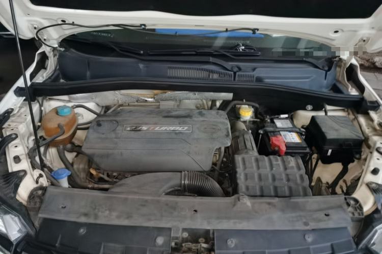 Used GAC Trumpchi GS4 2016 235T G-DCT Luxury Edition Engine Bay